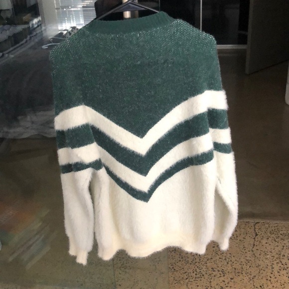 Sweater - Picture 2 of 2